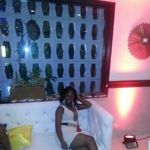 Meet your Posher, Janelle